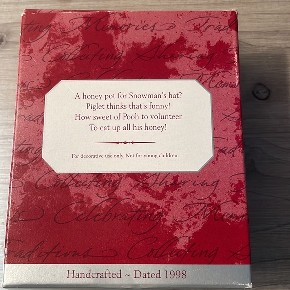 1998 HALLMARK Keepsake Disney Winnie the Pooh Collection Christmas Ornament - Picture 3 of 9